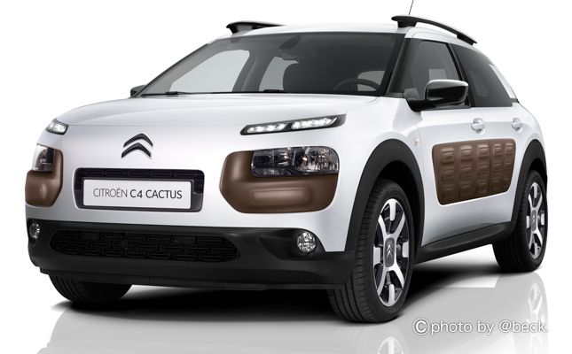 フランス車の全て!オシャレに楽しめて車中泊も余裕なフランス車をご紹介!